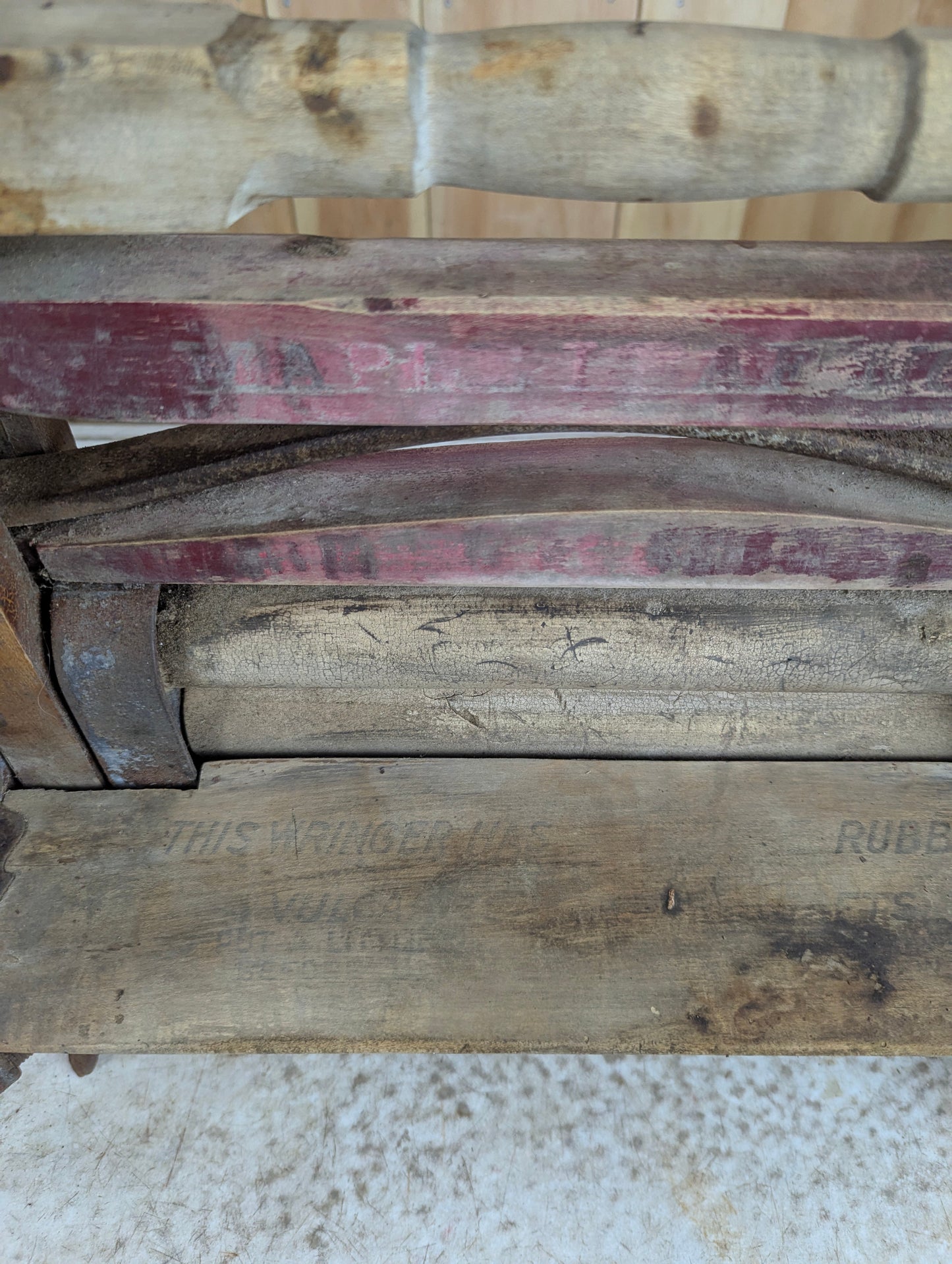 Antique Beatty Maple Leaf #1  Washer Wringer - view 2