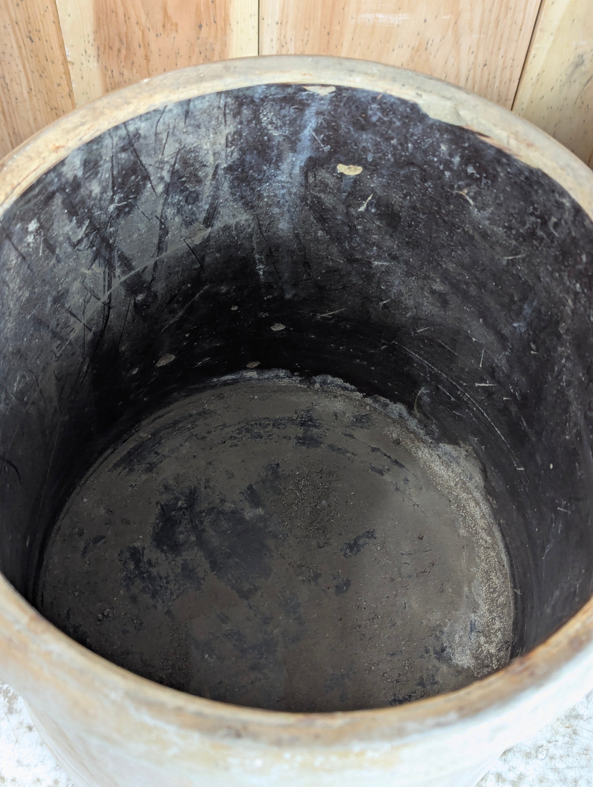 Antique Belleville Pottery Company #3 Stoneware Crock - view 3