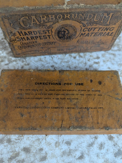 Antique Carborundum No 181 Sharpening Medium Slip Sharpening Stone in Original Box - view 4