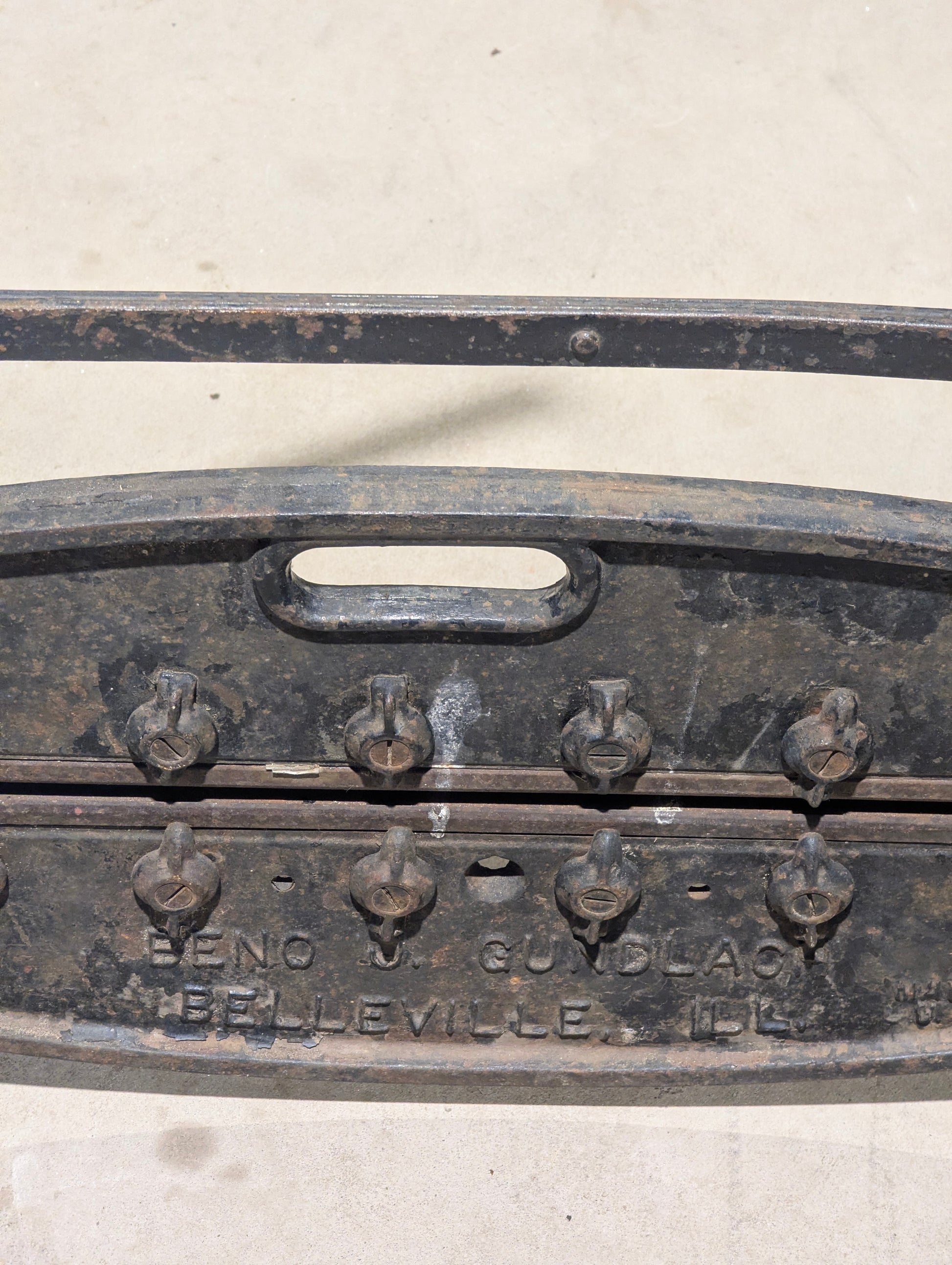 Antique Cast Iron Asbestos Shingle Cutter - view 5