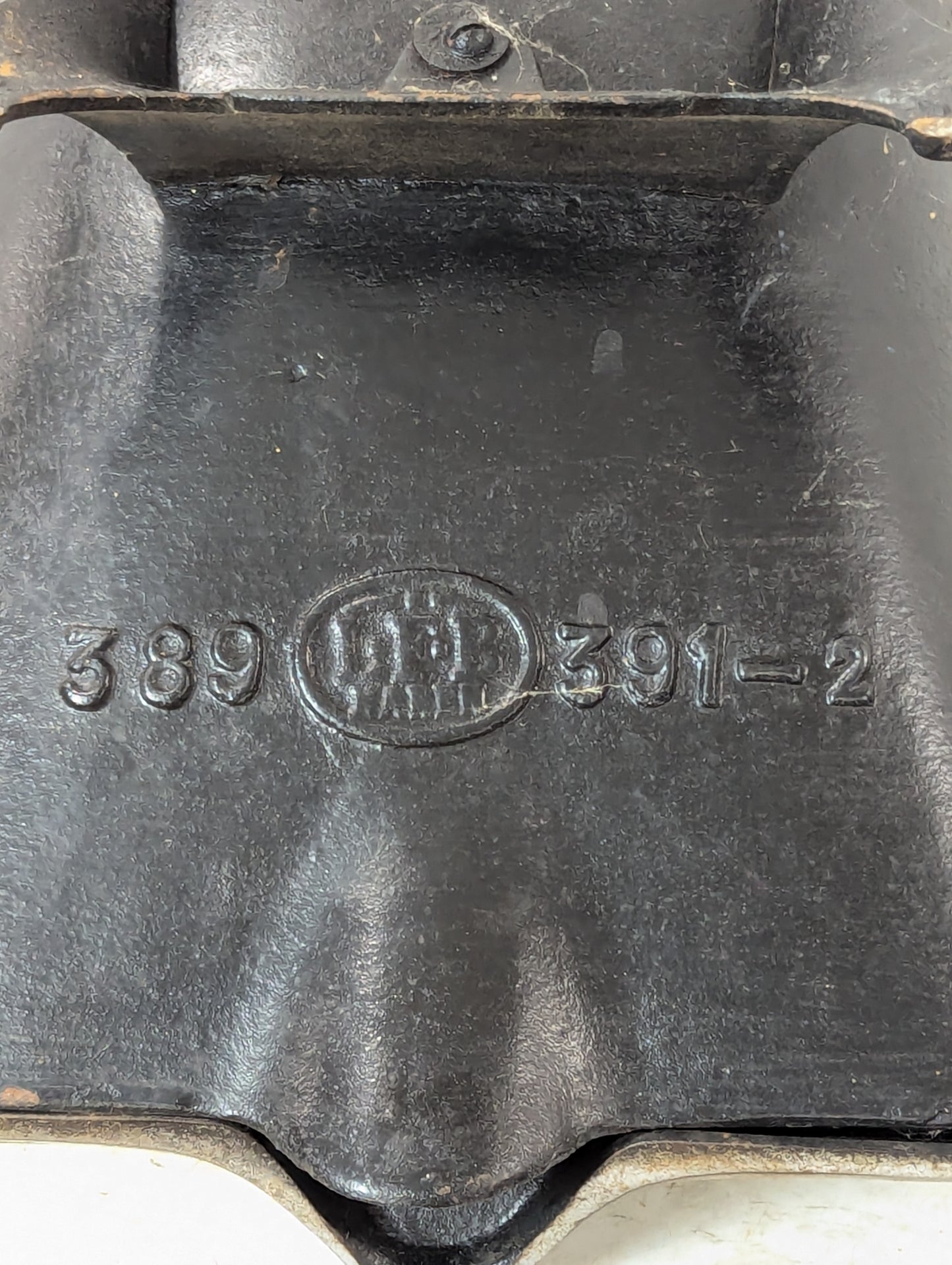 Antique Cast Iron Coal Scuttle Bin - view 4