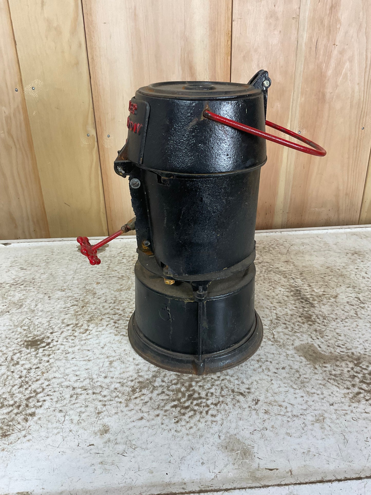 Antique Cast Iron Dangler Stove - view 5