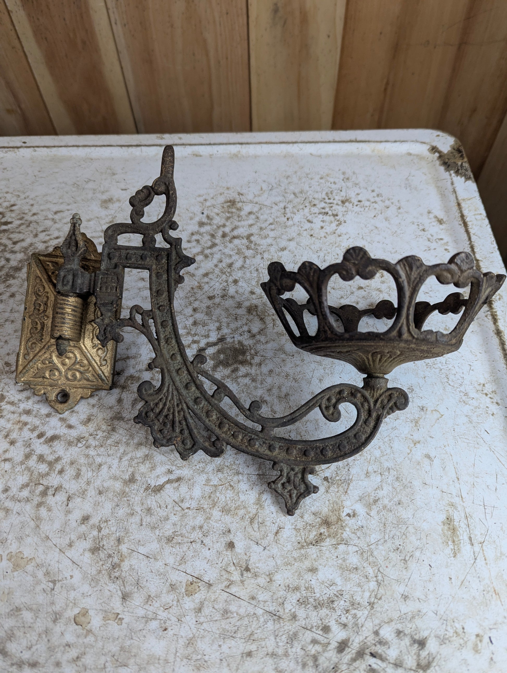 Antique Cast Iron Wall Sconce Oil Lamp Bracket