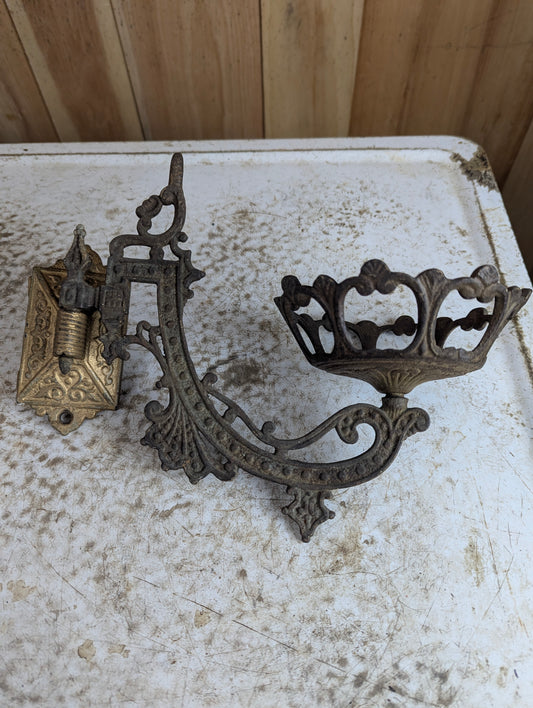Antique Cast Iron Wall Sconce Oil Lamp Bracket