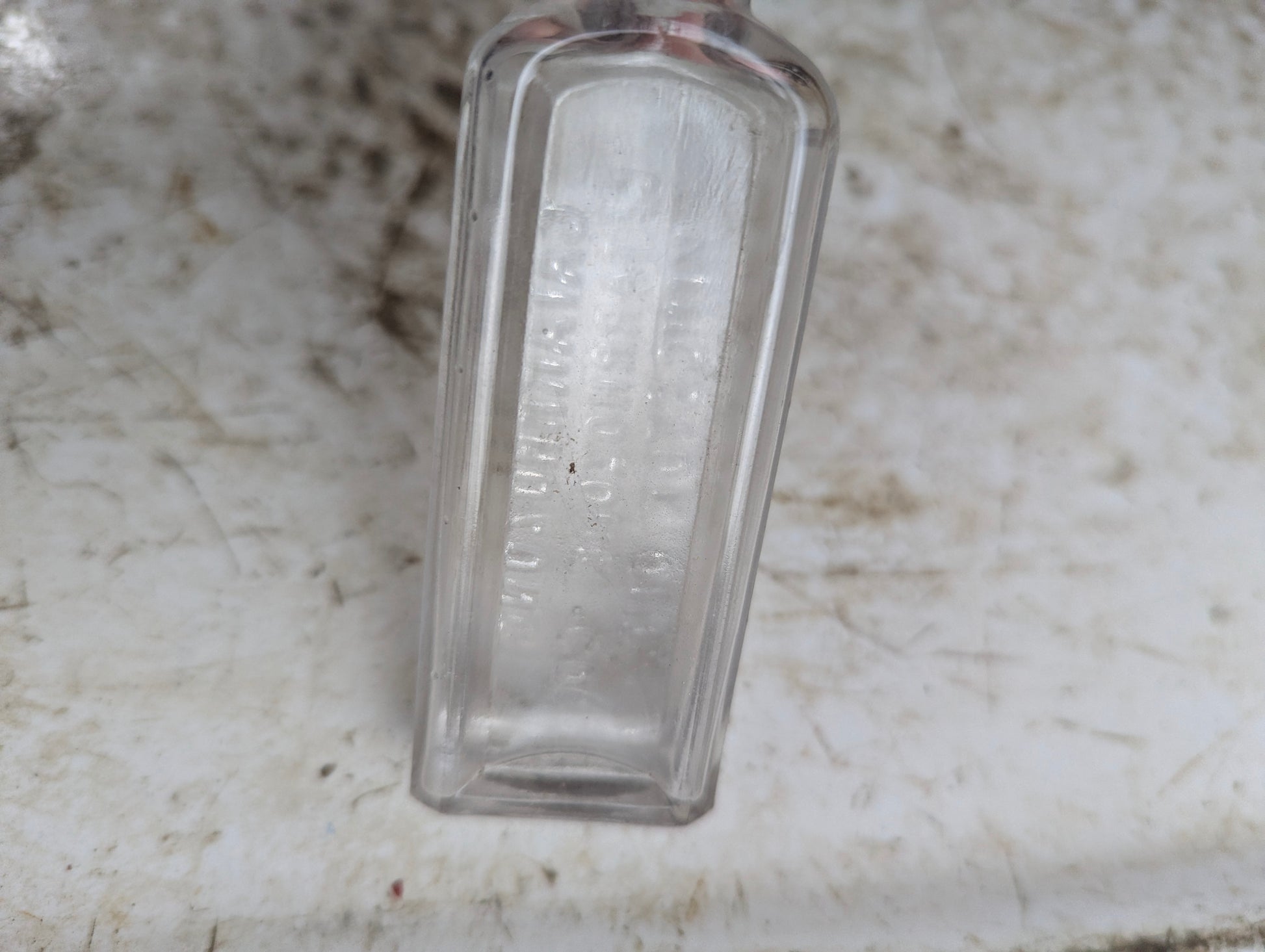 Antique Catarrhozone Patent Medicine Manganese Glass Bottle - view 3