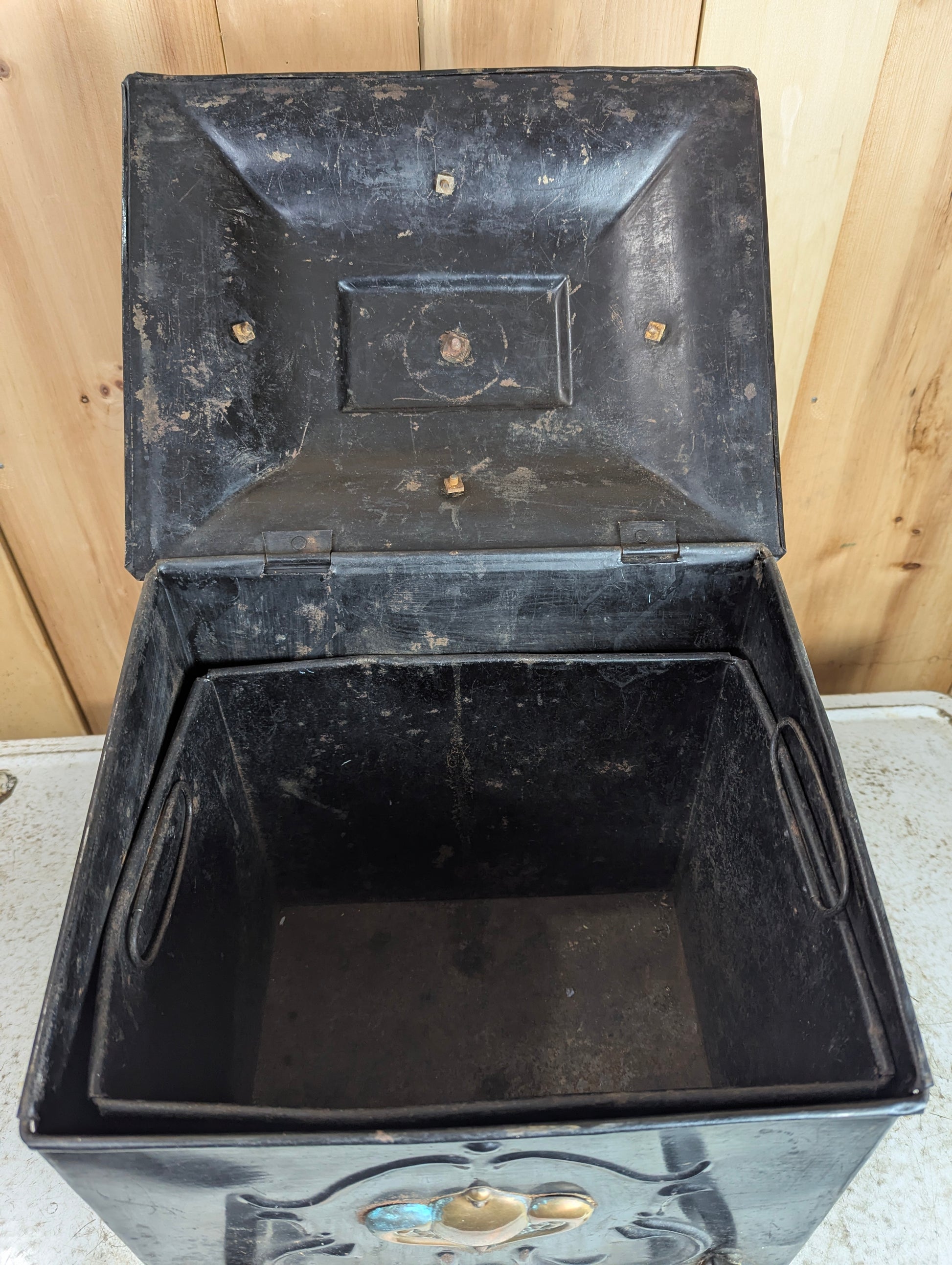 Antique Coal Scuttle Box - view 6