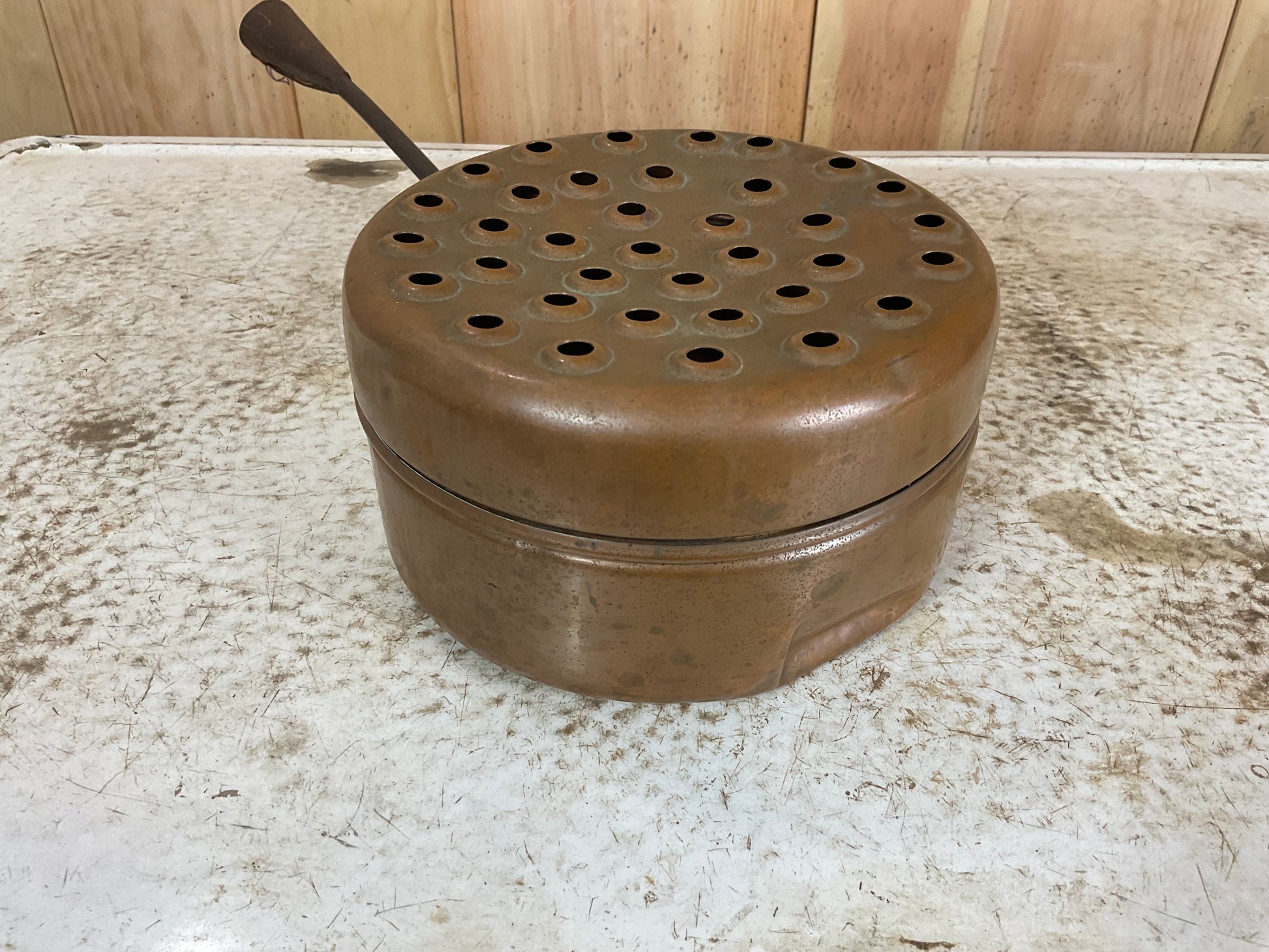Antique Copper Bed Warmer with Metal Handle - view 3