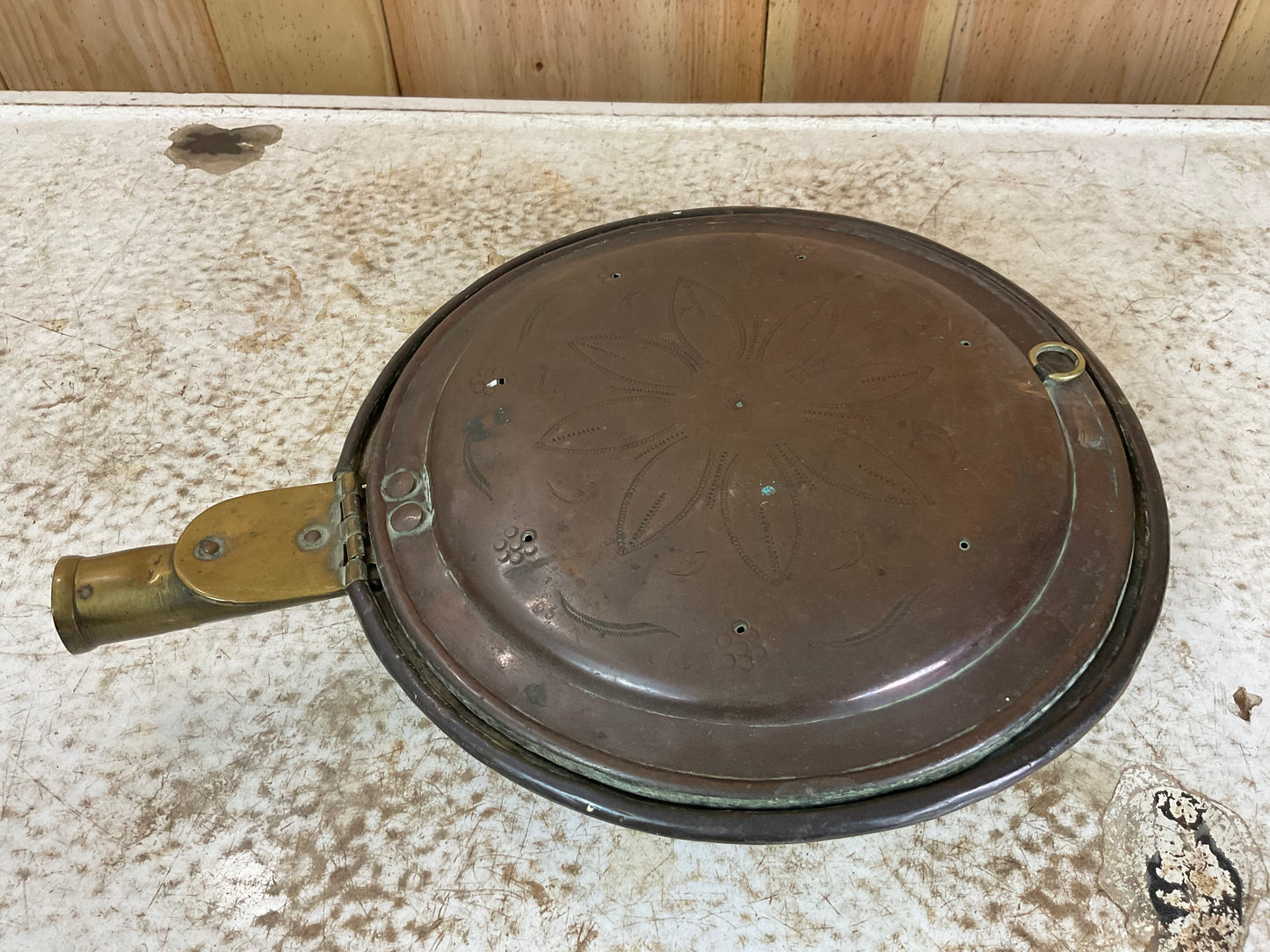 Antique Copper Bed Warming Pan (no wooden handle) - view 2