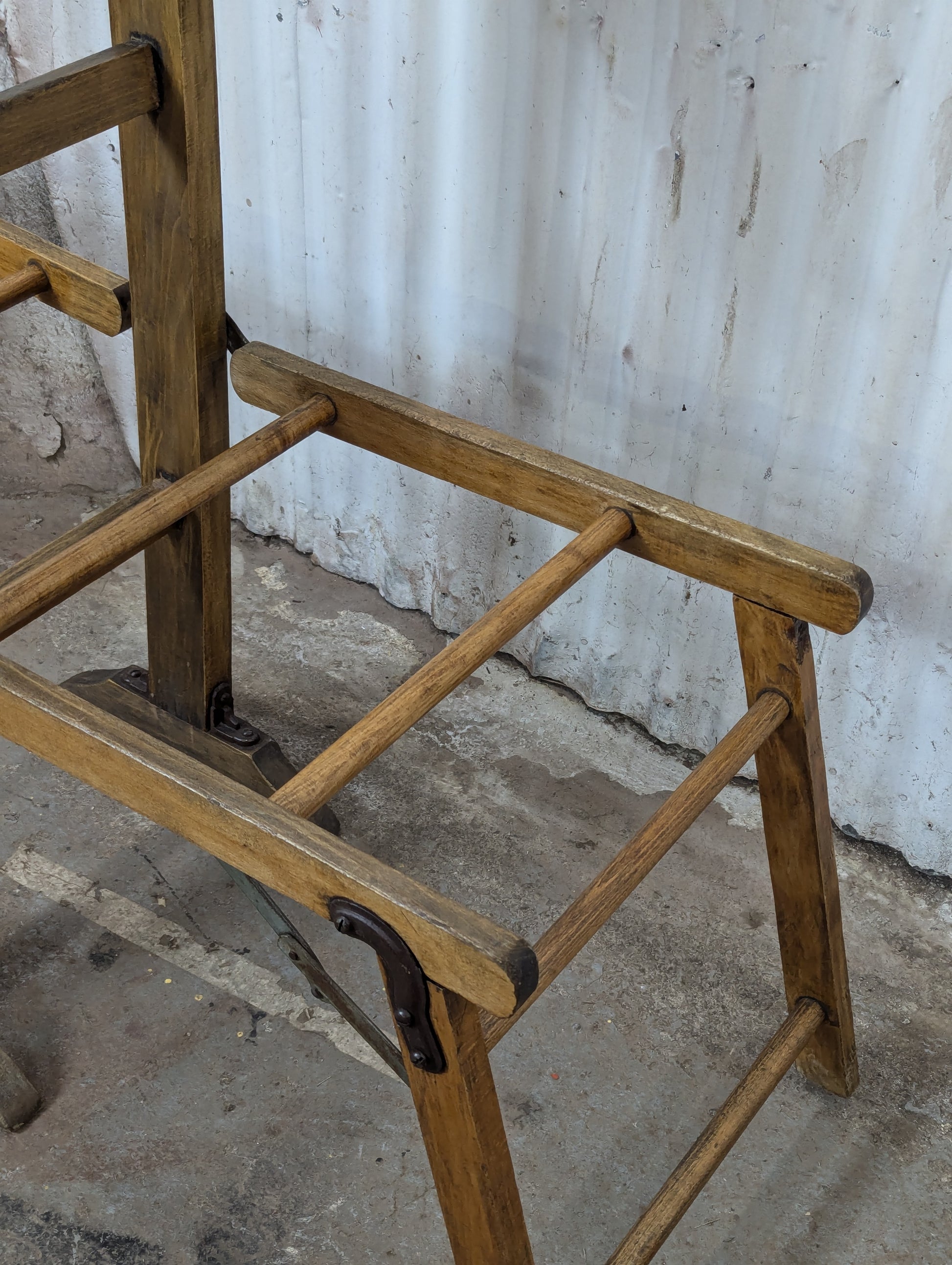 Antique Folding Washtub Bench with Wringer - view 7