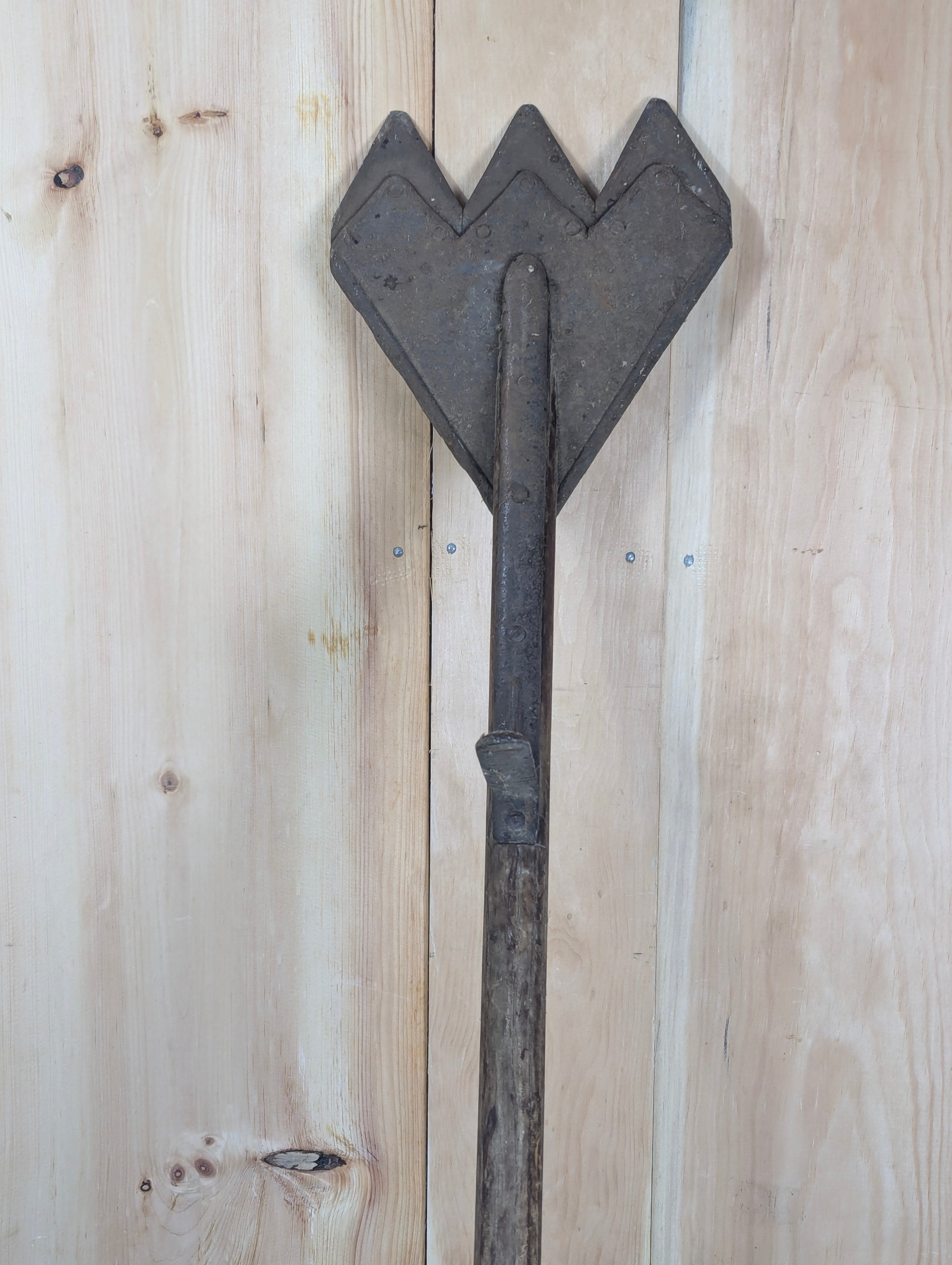 Antique Hay Cutter - view 2