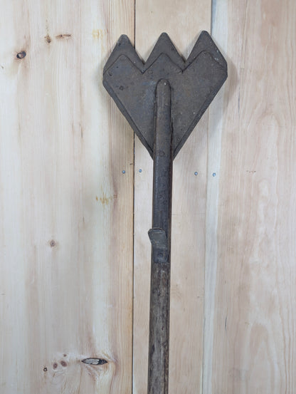 Antique Hay Cutter - view 2