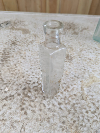 Antique Hemlock Oil Liniment Montreal Glass Bottle - view 3
