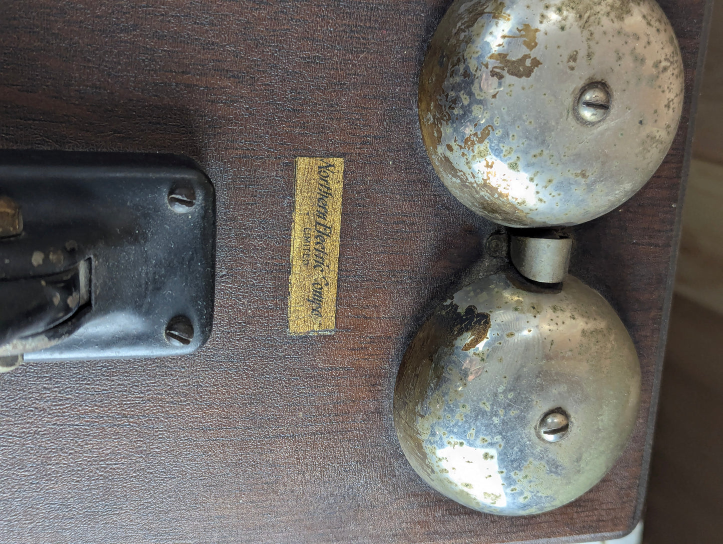 Antique Northern Electric Oak N317-G Long Box Telephone Set with Working Ringer - view 5
