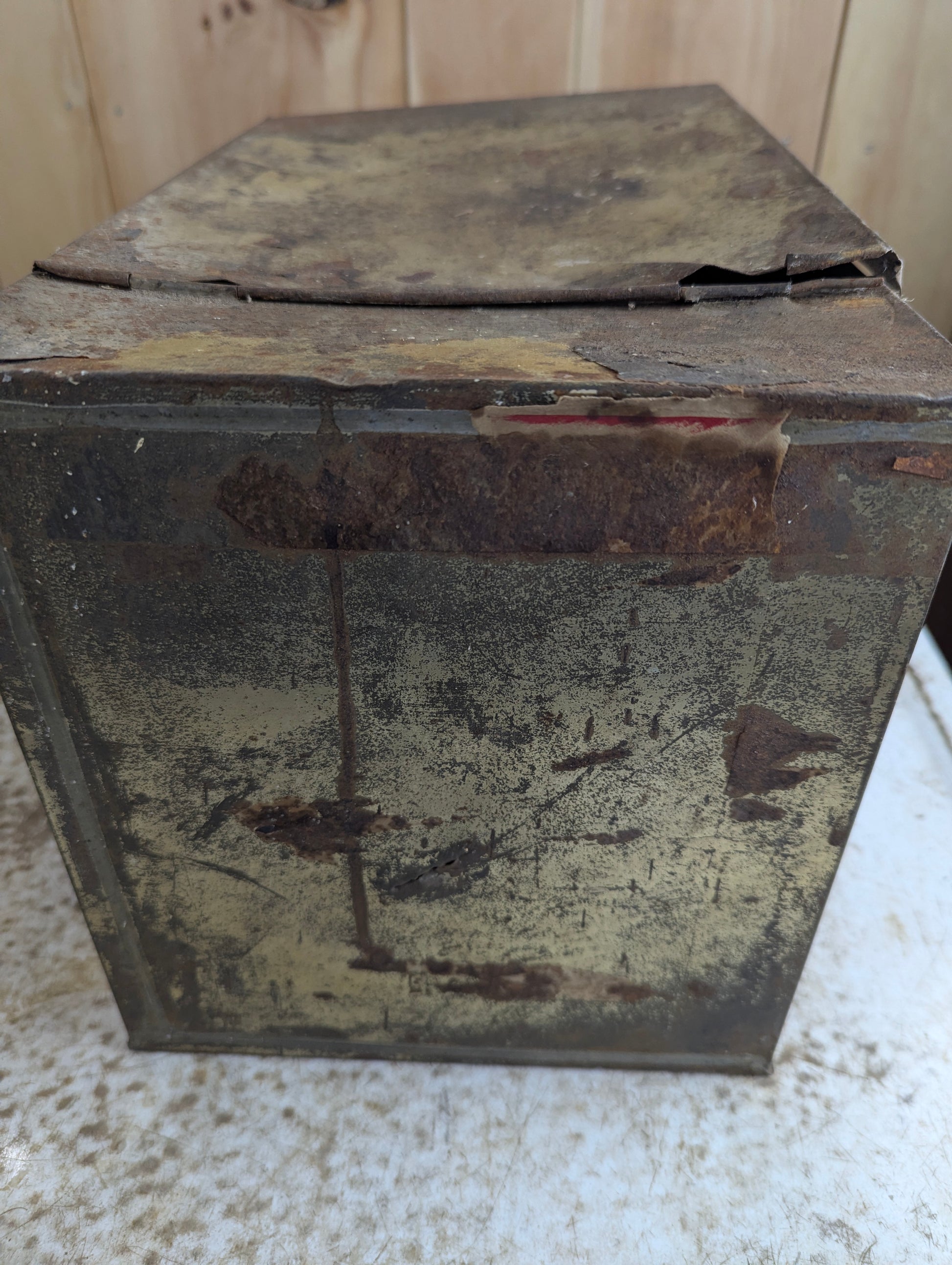 Antique Peek, Dream & Co. Large Biscuit Tin - view 7