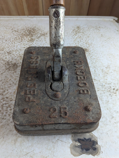 Antique Peerless Boeckh 25 Floor Scrubber Sweeper - view 4