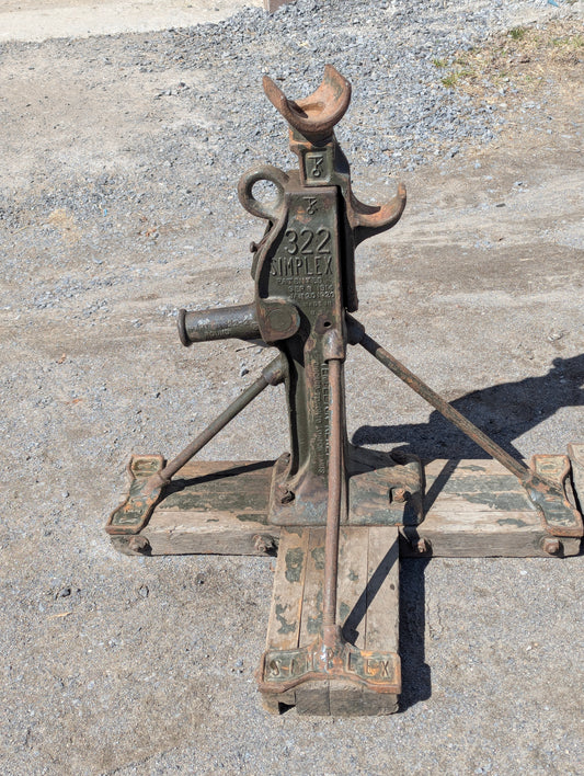 Antique Simplex no. 322 10-Ton Reel Jack With Base