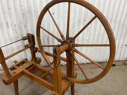 Antique Spinning Wheel - view 2