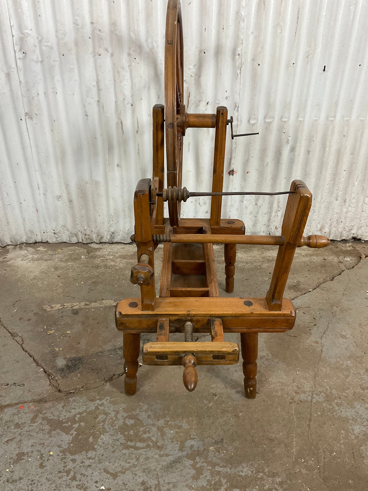 Antique Spinning Wheel - view 5