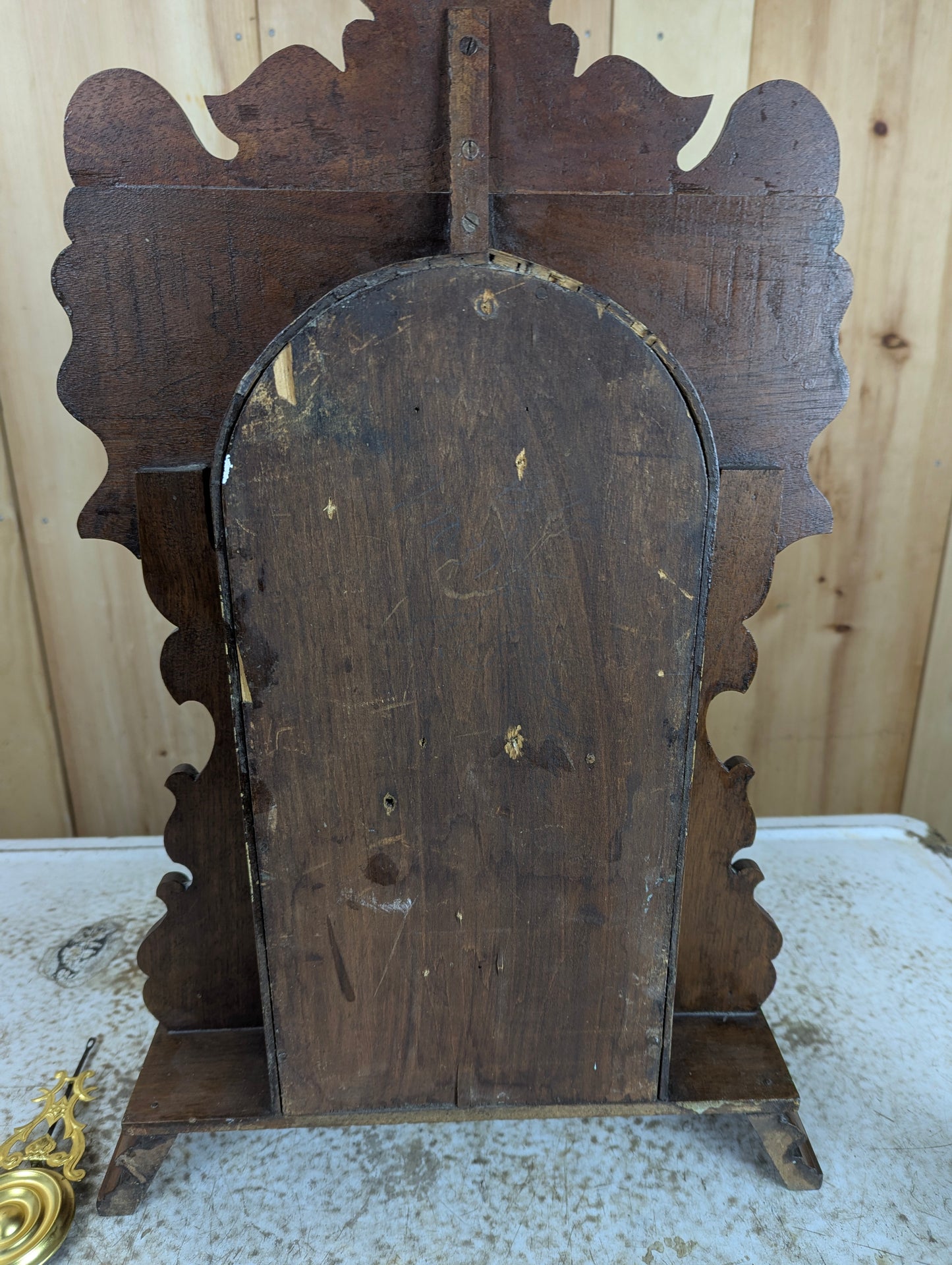 Antique Style Gingerbread Mantle Clock - view 8