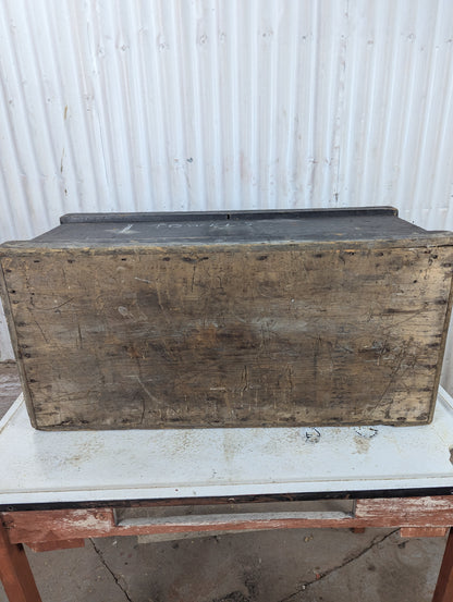 Antique Wooden Carpenter’s Trunk - view 13