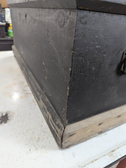 Antique Wooden Carpenter’s Trunk - view 5