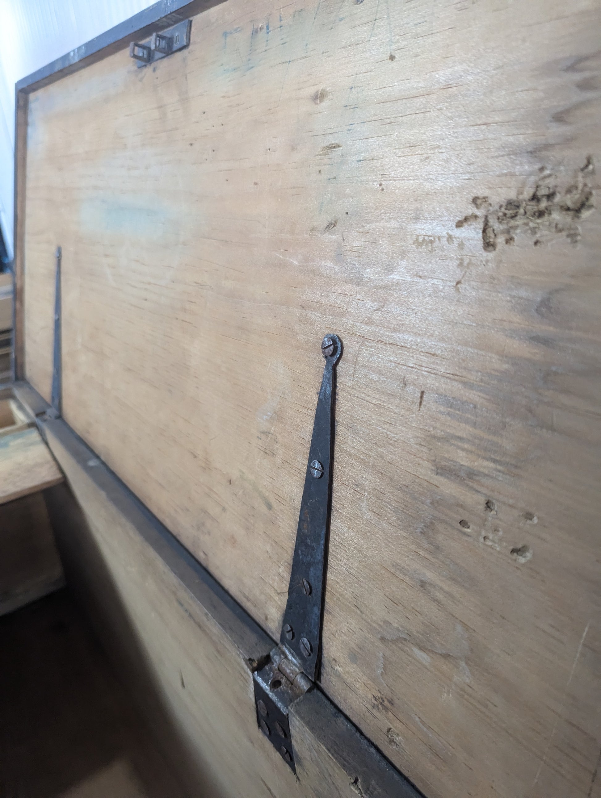 Antique Wooden Carpenter’s Trunk - view 8