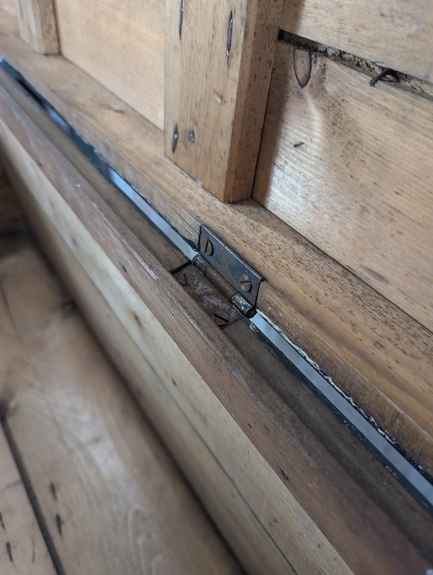 Antique Wooden Trunk - view 10