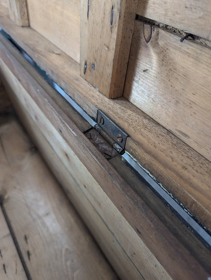 Antique Wooden Trunk - view 10