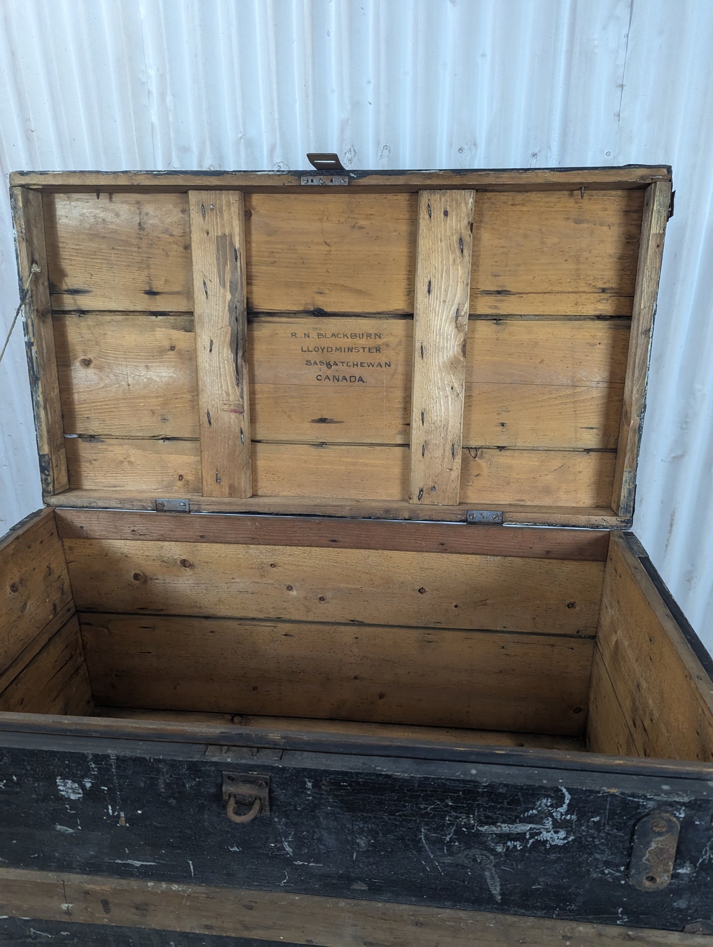 Antique Wooden Trunk - view 8