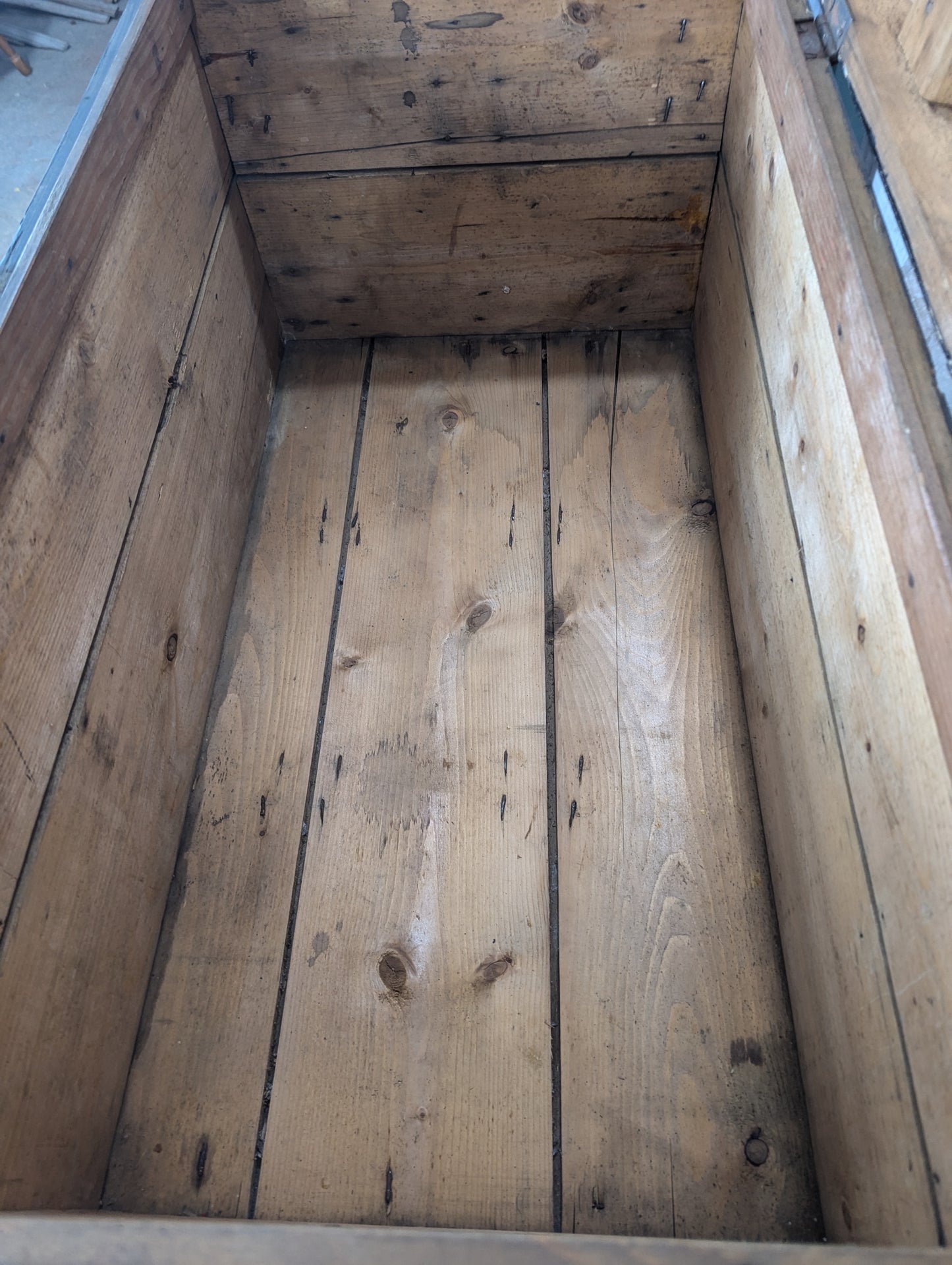Antique Wooden Trunk - view 9