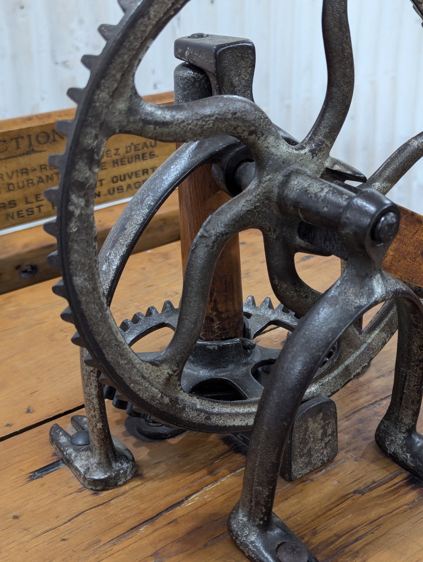 Antique Wooden Washing Machine - view 4