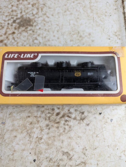 Bachmann HO Scale Philips 66 Triple Dome Tank Car