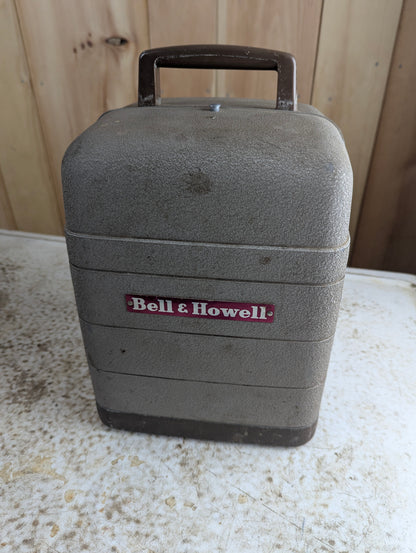 Bell and Howell Model 254R 8mm Movie Projector - No Lamp - view 4