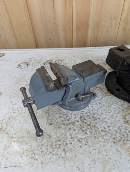 Bench Top Vises - view 2