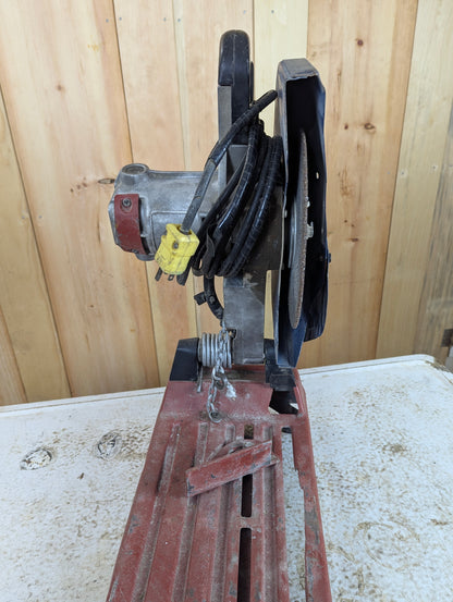 Black & Decker Heavy Duty 14” Chop Saw - view 5