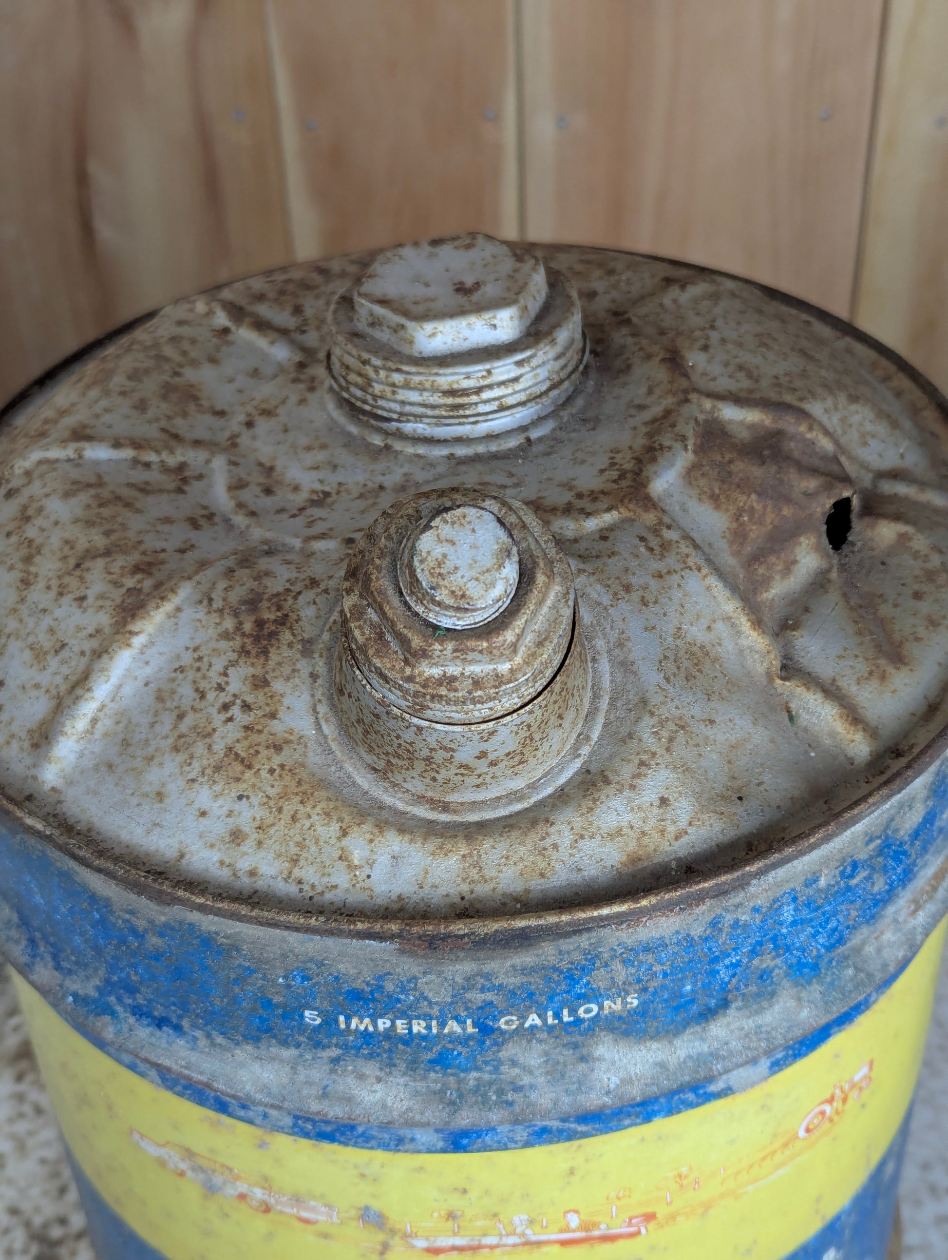 Canadian Tire Oil Can - view 4