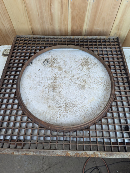 Cast Iron Manhole Industrial Grade - Chipped - view 4