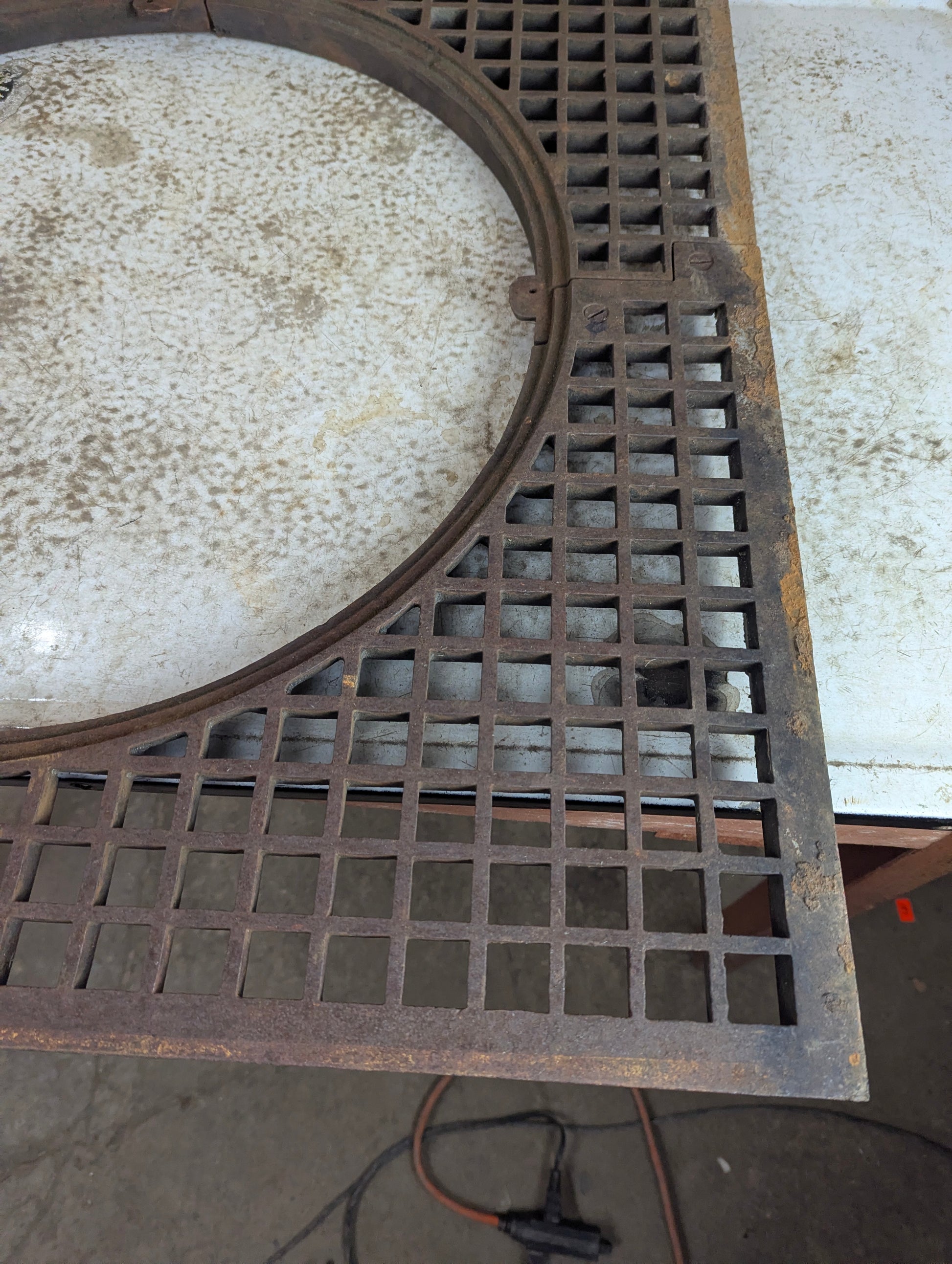 Cast Iron Manhole Industrial Grate - view 3