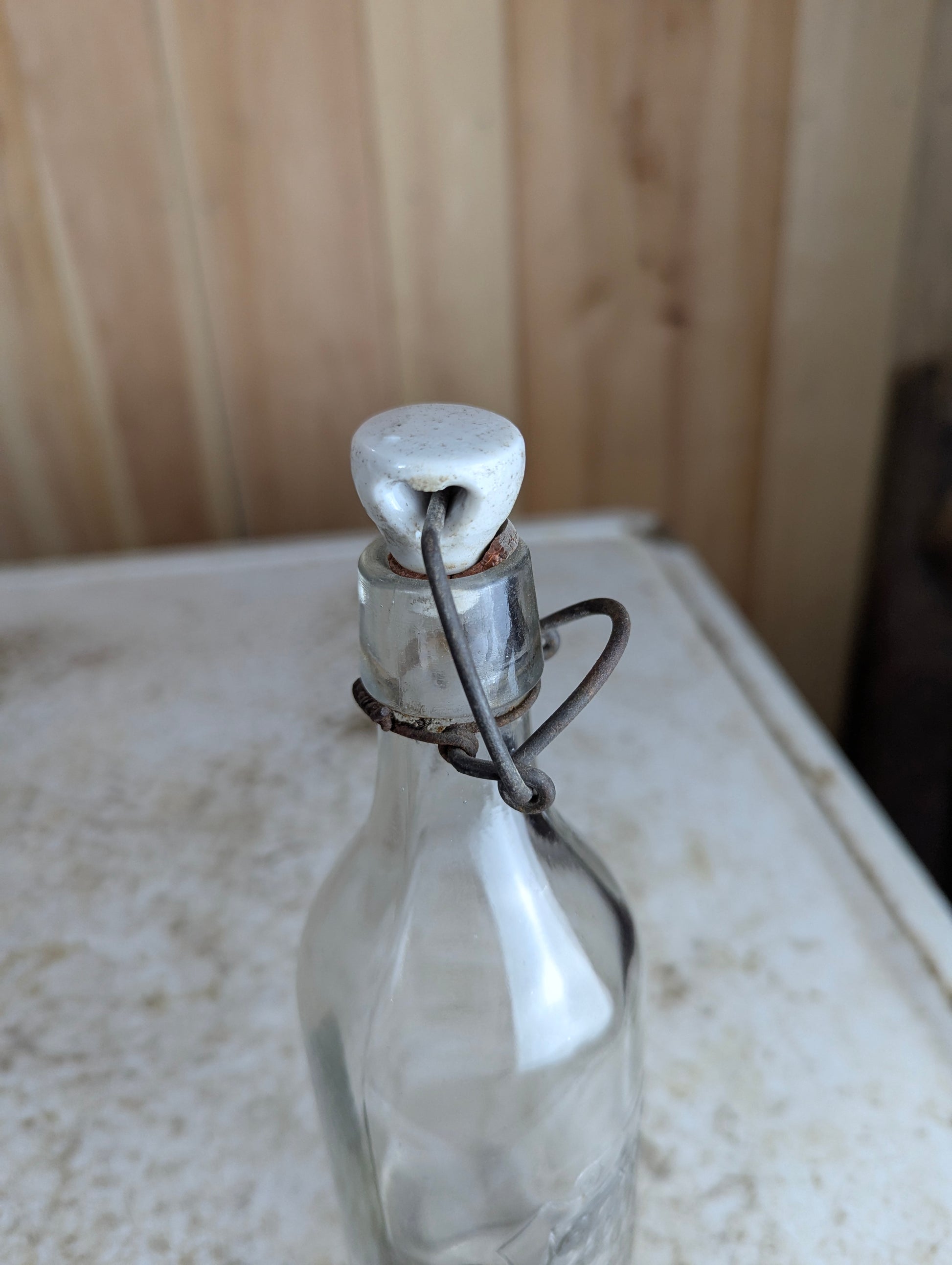 Citrate of Magnesia Glass Medicine Bottle with Ceramic & Wire Bail Stopper - view 3