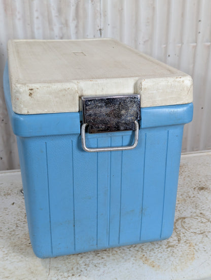 Coleman Cooler - view 2