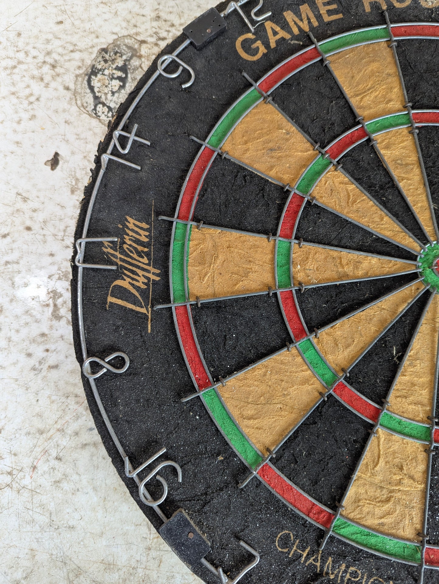 Dufferin Bristol Dart Board - view 4