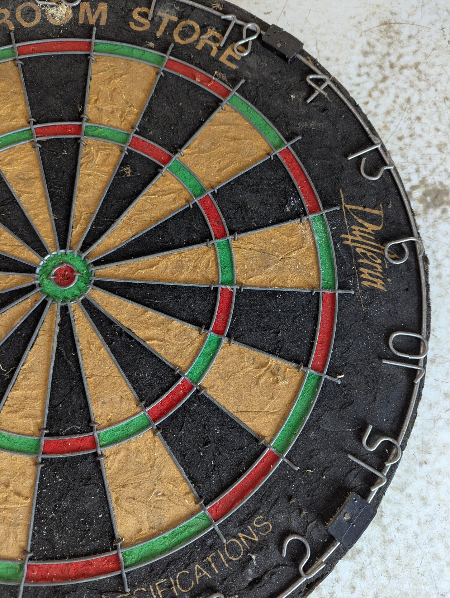 Dufferin Bristol Dart Board - view 5