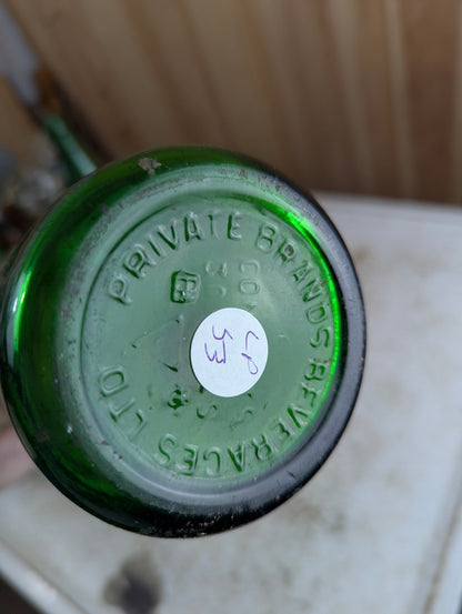 Early 1960s 30oz Royal Charger Private Brands Green Glass Paper Label Soda Bottle - view 6