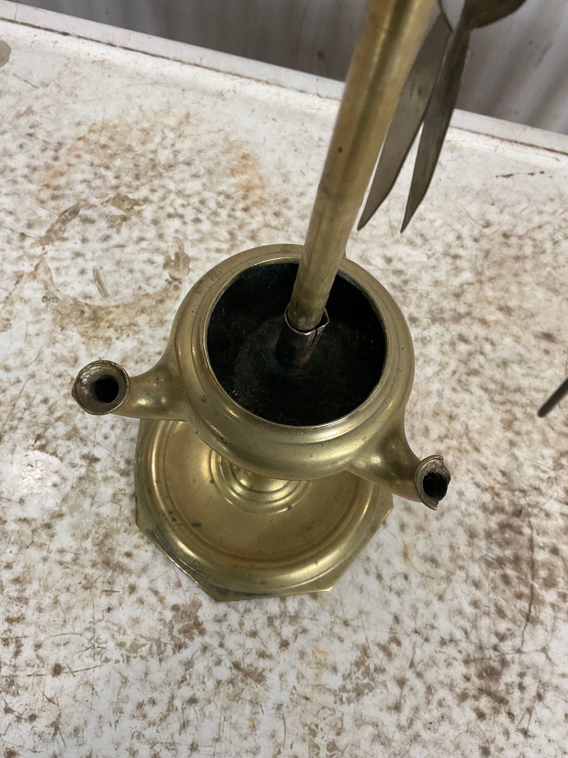 Early Tri-Lite Oil Lamp with Accessories - view 4