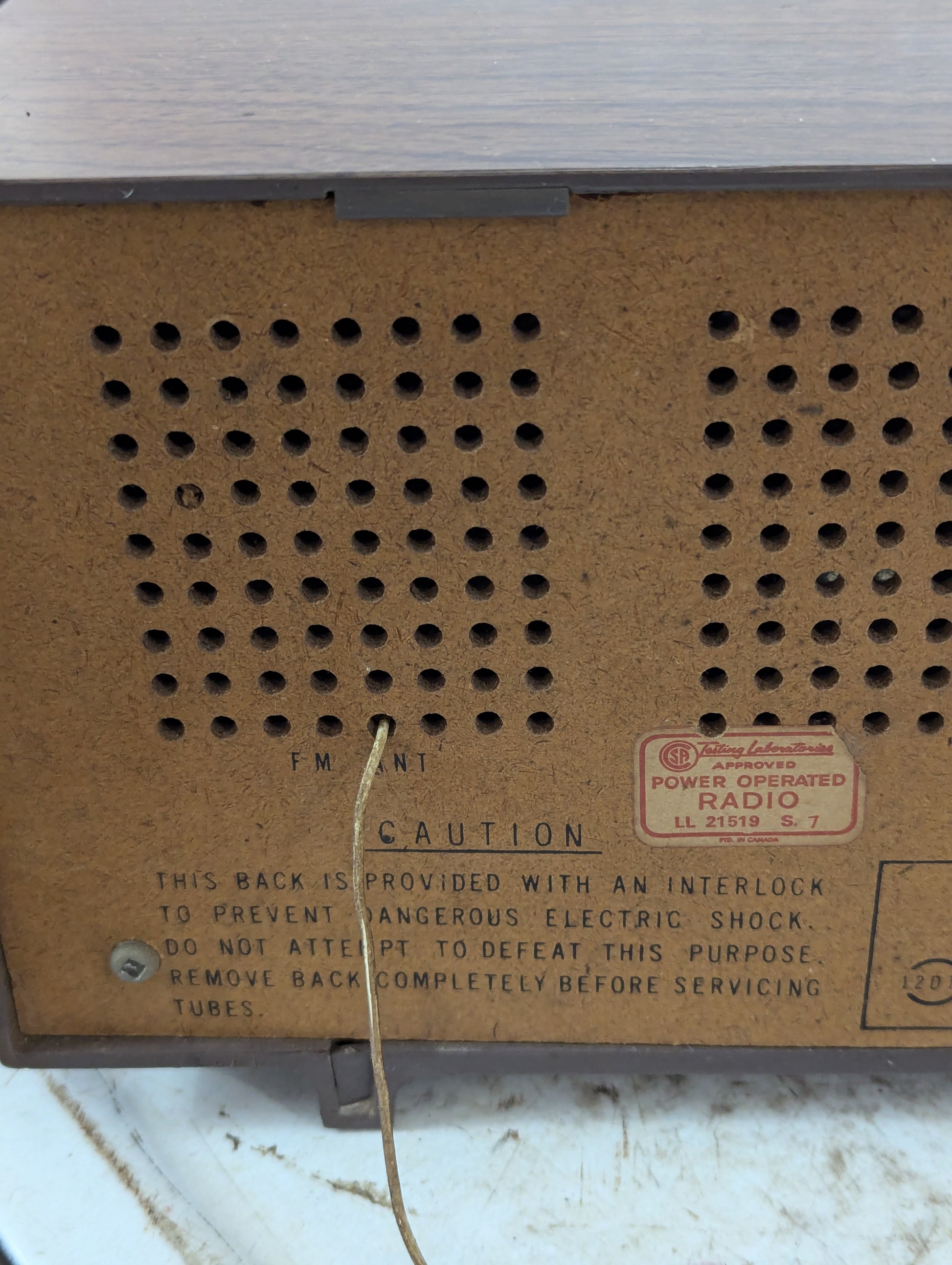 Granada AM FM Radio Model KFA-709 - view 5