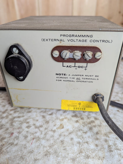 HeathKit IP-18 Power Supply - view 2