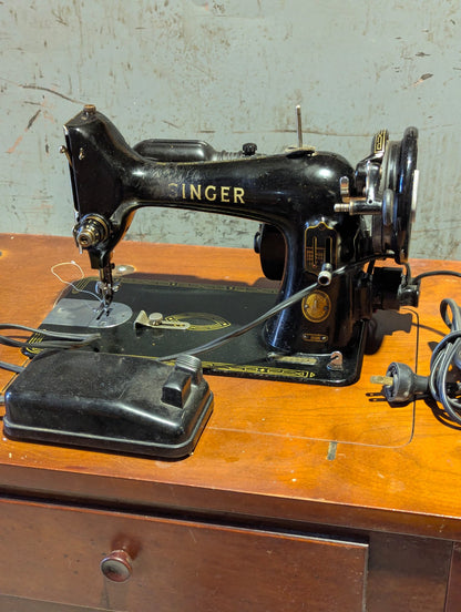 1940s Singer 99K Sewing Machine and Wood Drop-Leaf Sewing Table