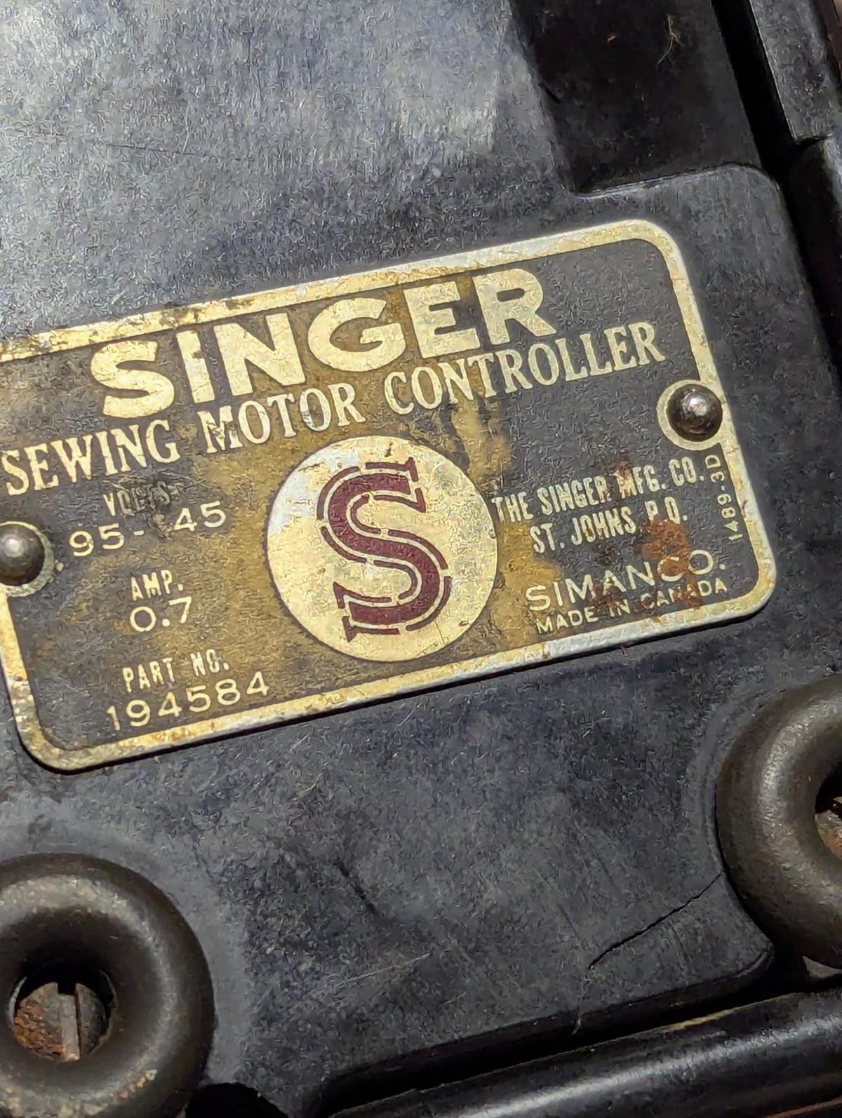 1940s Singer 99K Sewing Machine and Wood Drop-Leaf Sewing Table
