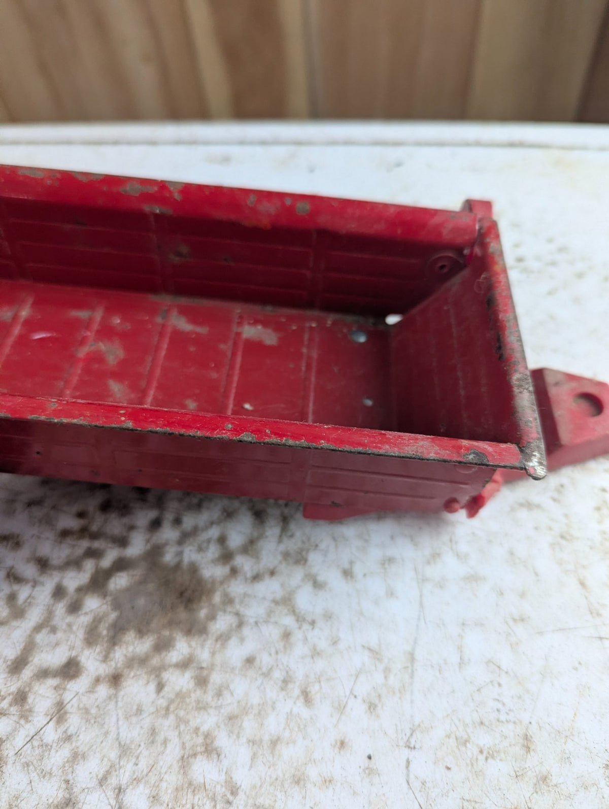 Vintage 1960s Ertl Red Toy Farm Manure Spreader Wagon