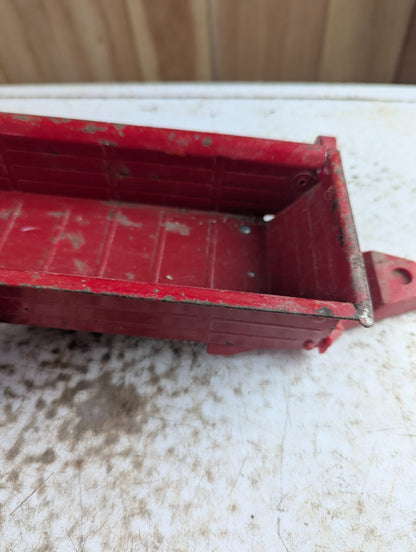 Vintage 1960s Ertl Red Toy Farm Manure Spreader Wagon
